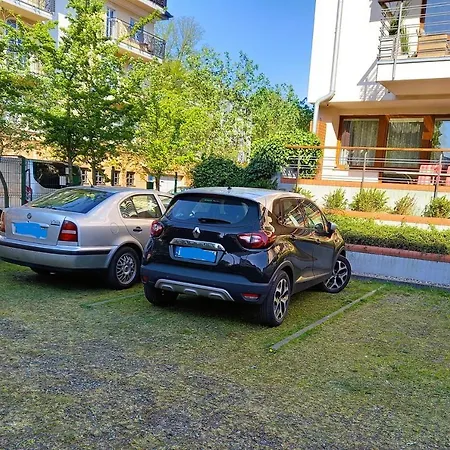 Trzy Pomosty Mistral Z Opcja Parkingu Świnoujście